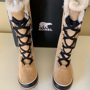 Sorel winter waterproof boots NWT size 5.5 women’s